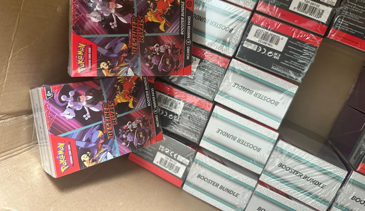 Pokemon TCG: Scarlet & Violet - Destined Rivals Booster Display Box - 36 Packs