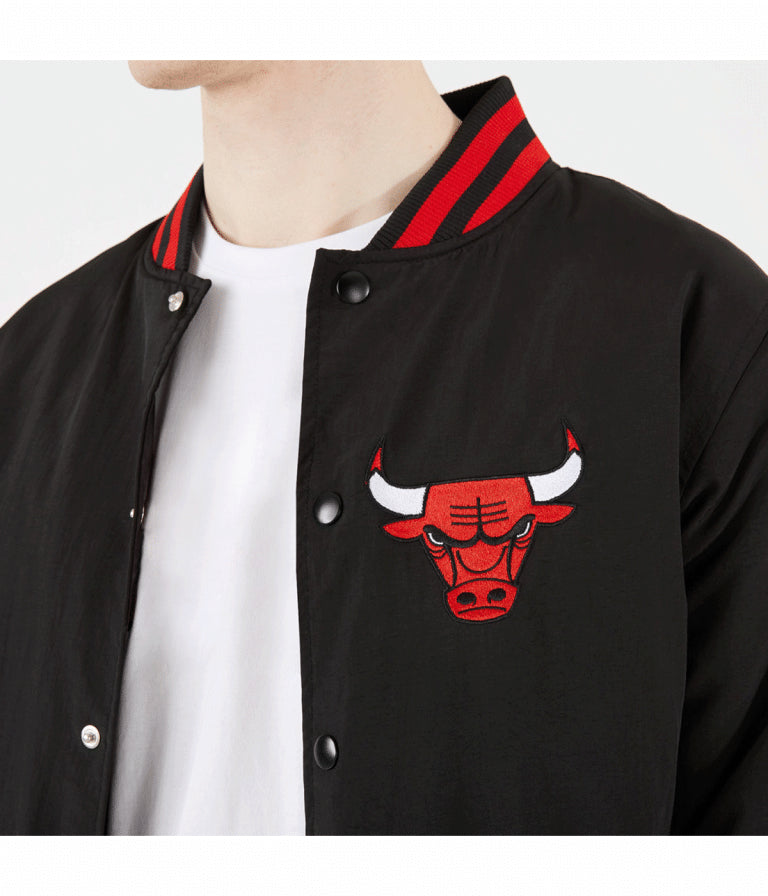 Chicago Bulls Full-Snap Varsity Black Cotton Men's Bomber Jacket
