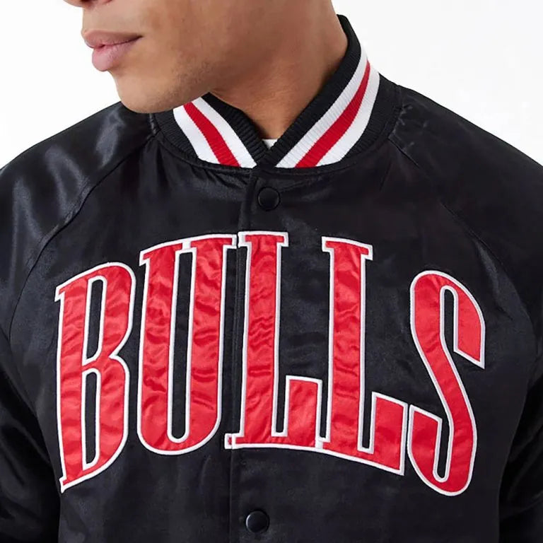 Chicago Bulls Applique Full-Snap Varsity Black Satin Men's Bomber Jacket